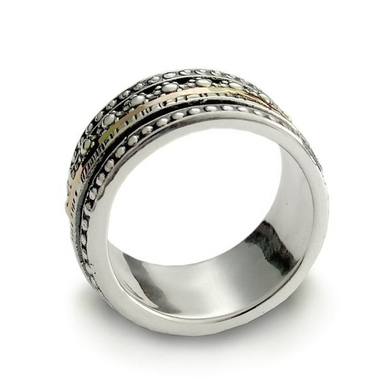 R1150A Flowers Textured wide spinner ring