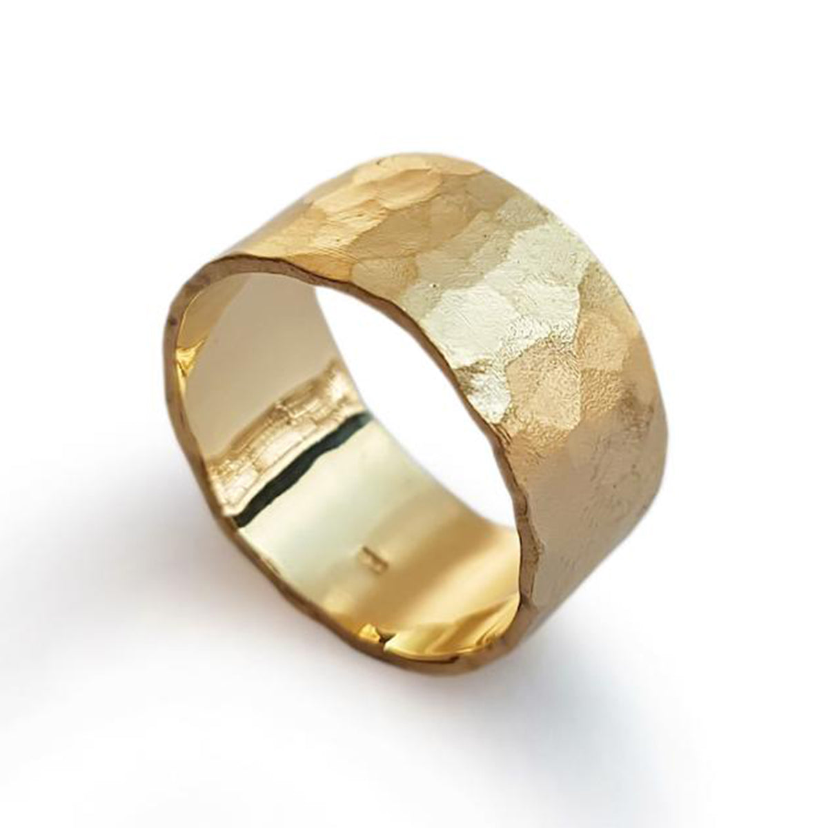 RG0976 Wide hammered gold wedding band