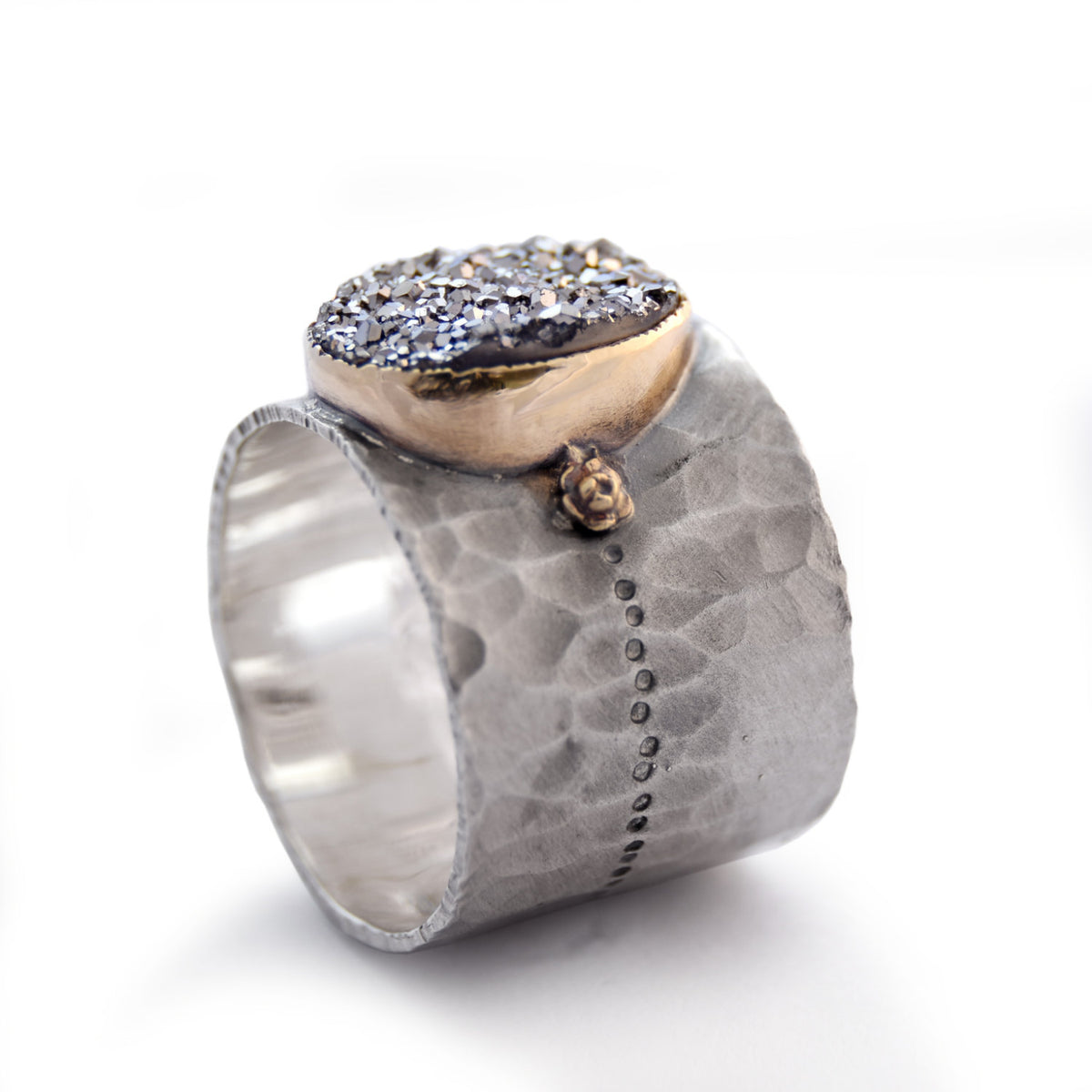 R1367A Hammered silver and Druzy wide ring