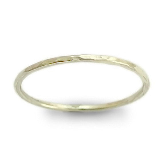 R1595 Simple silver stacking ring