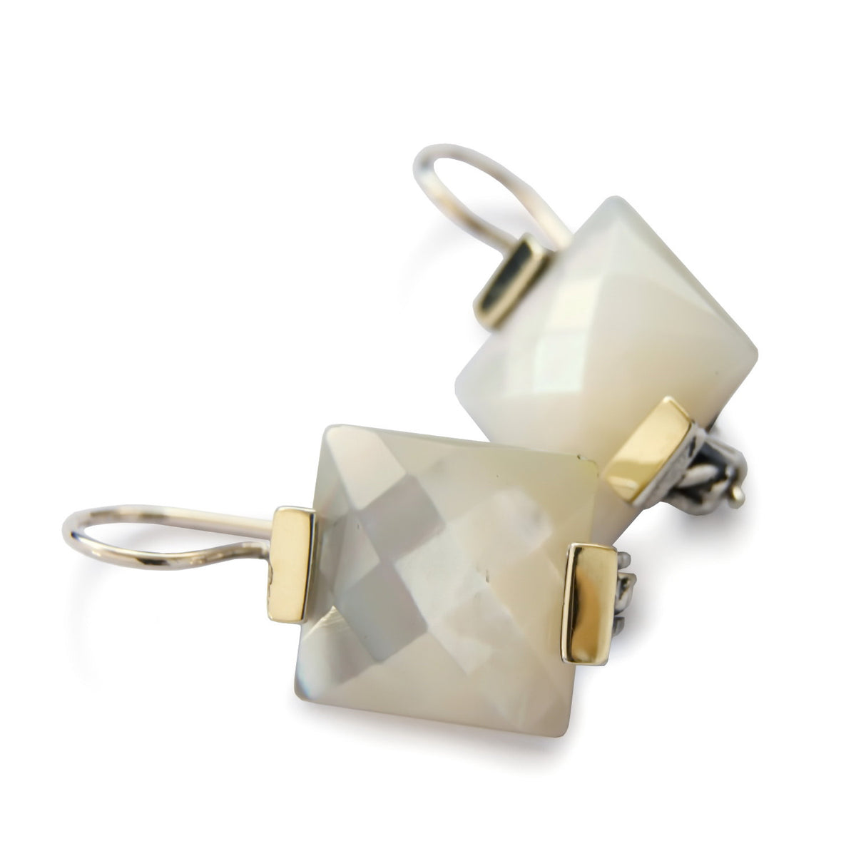 E2070 Square Mother of Pear Earrings