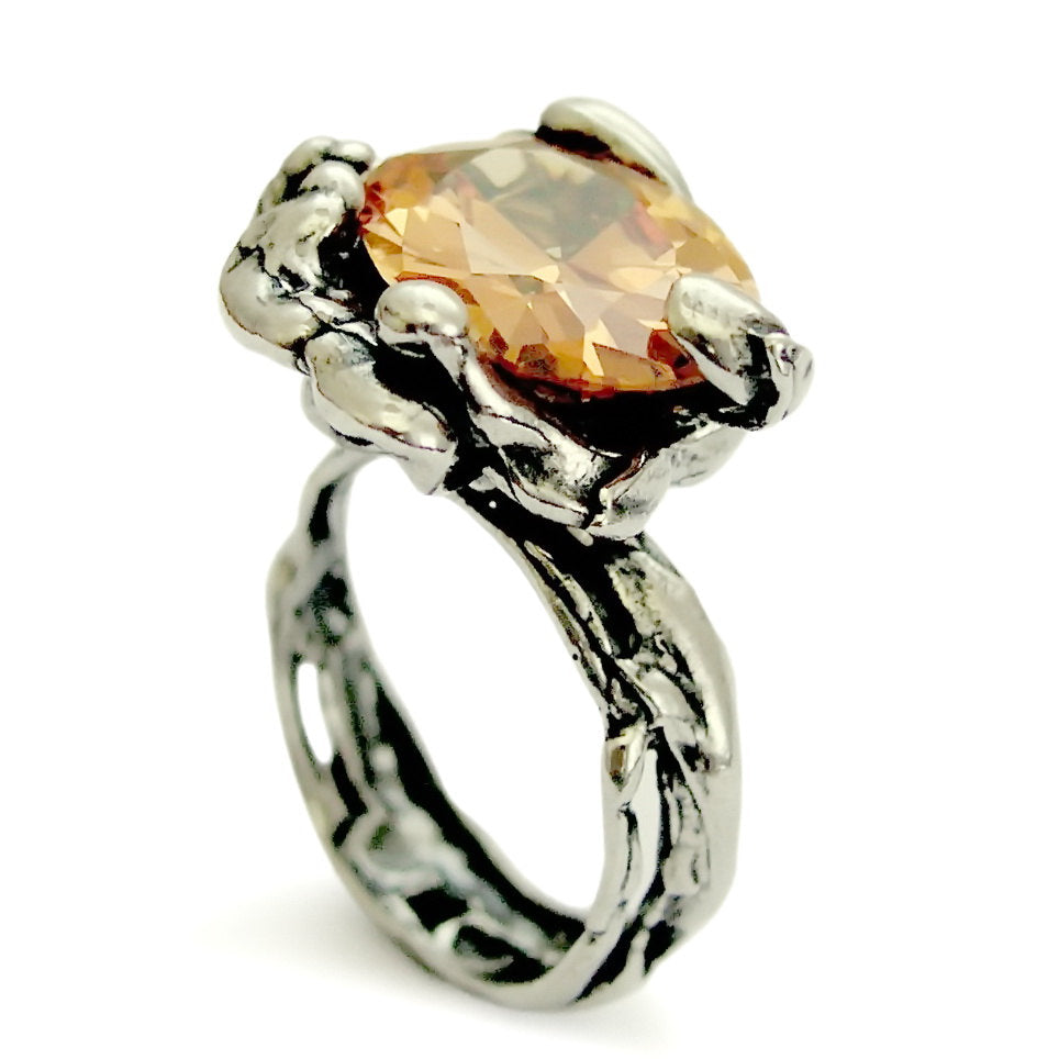 R1629-1 Champagne Zircon sculpture ring