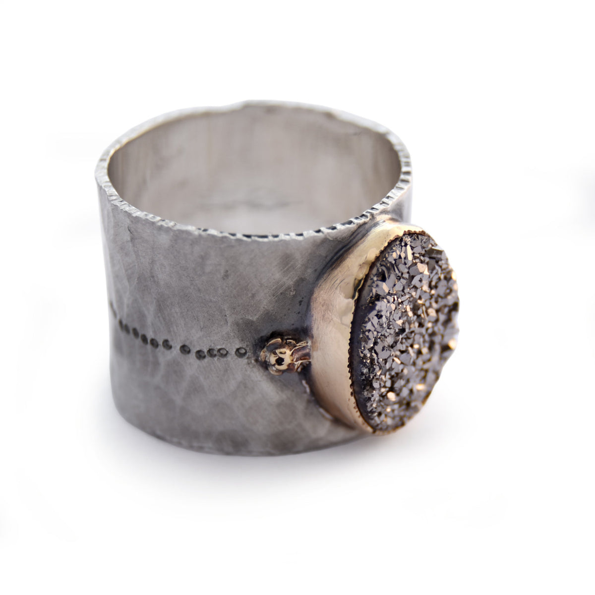 R1367A Hammered silver and Druzy wide ring