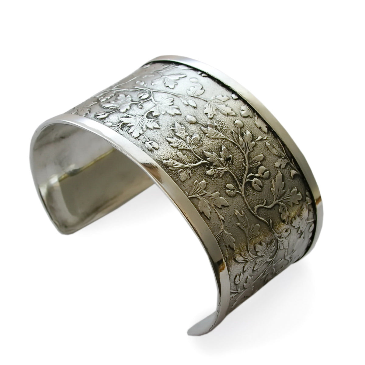 BK6723 Brass Floral Bangle