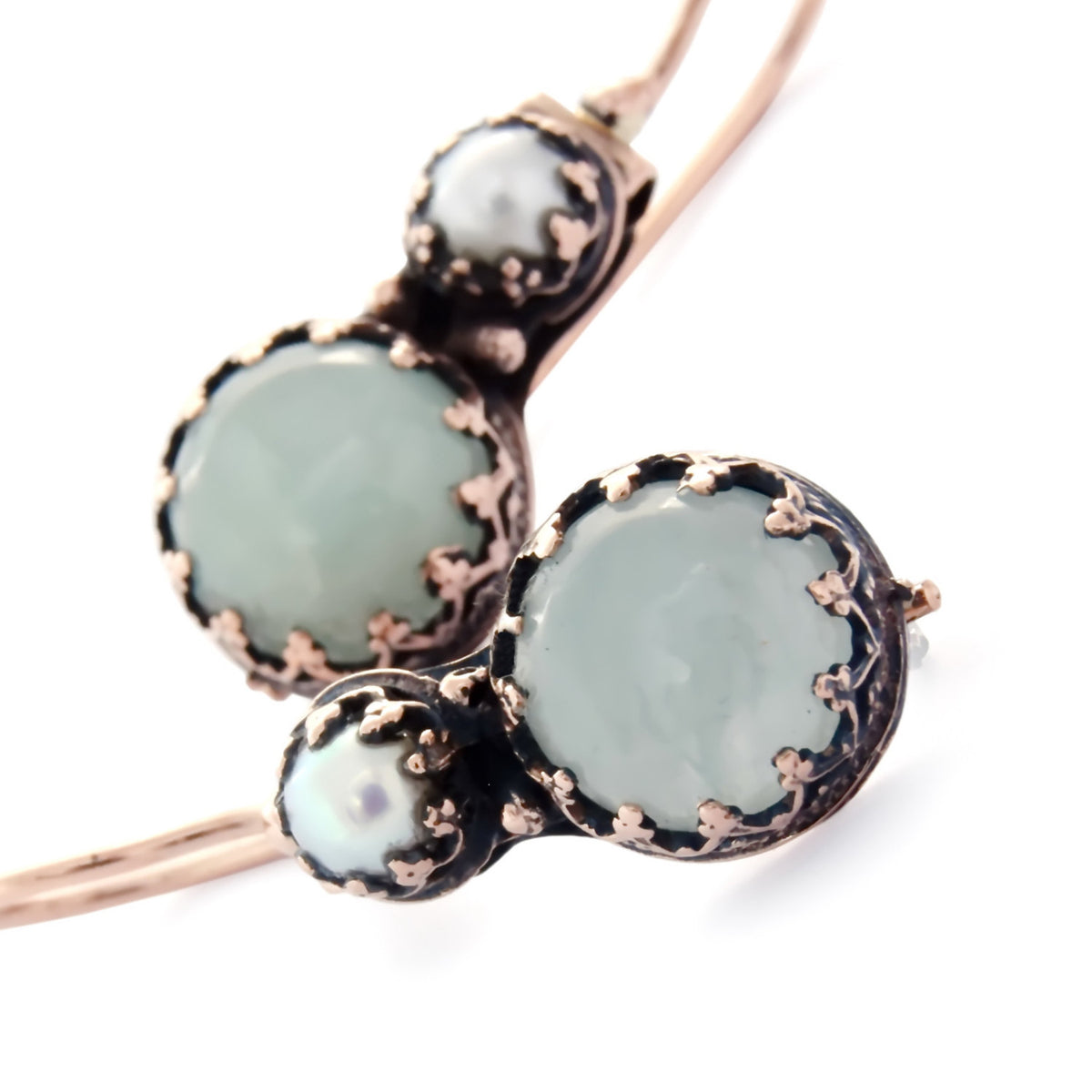 EG1131 Aquamarine Gold crown earrings