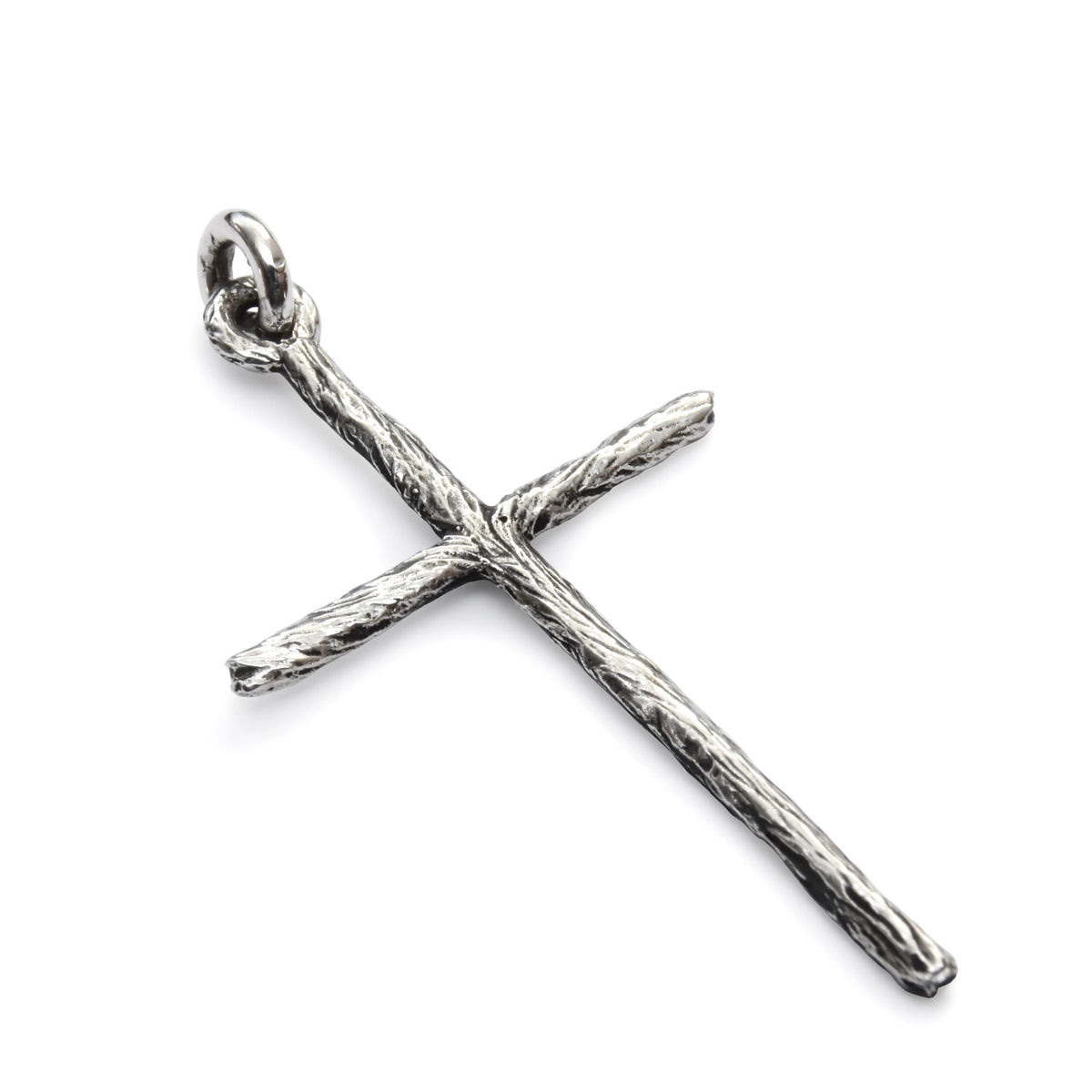 N4750 Textured silver cross pendant necklace