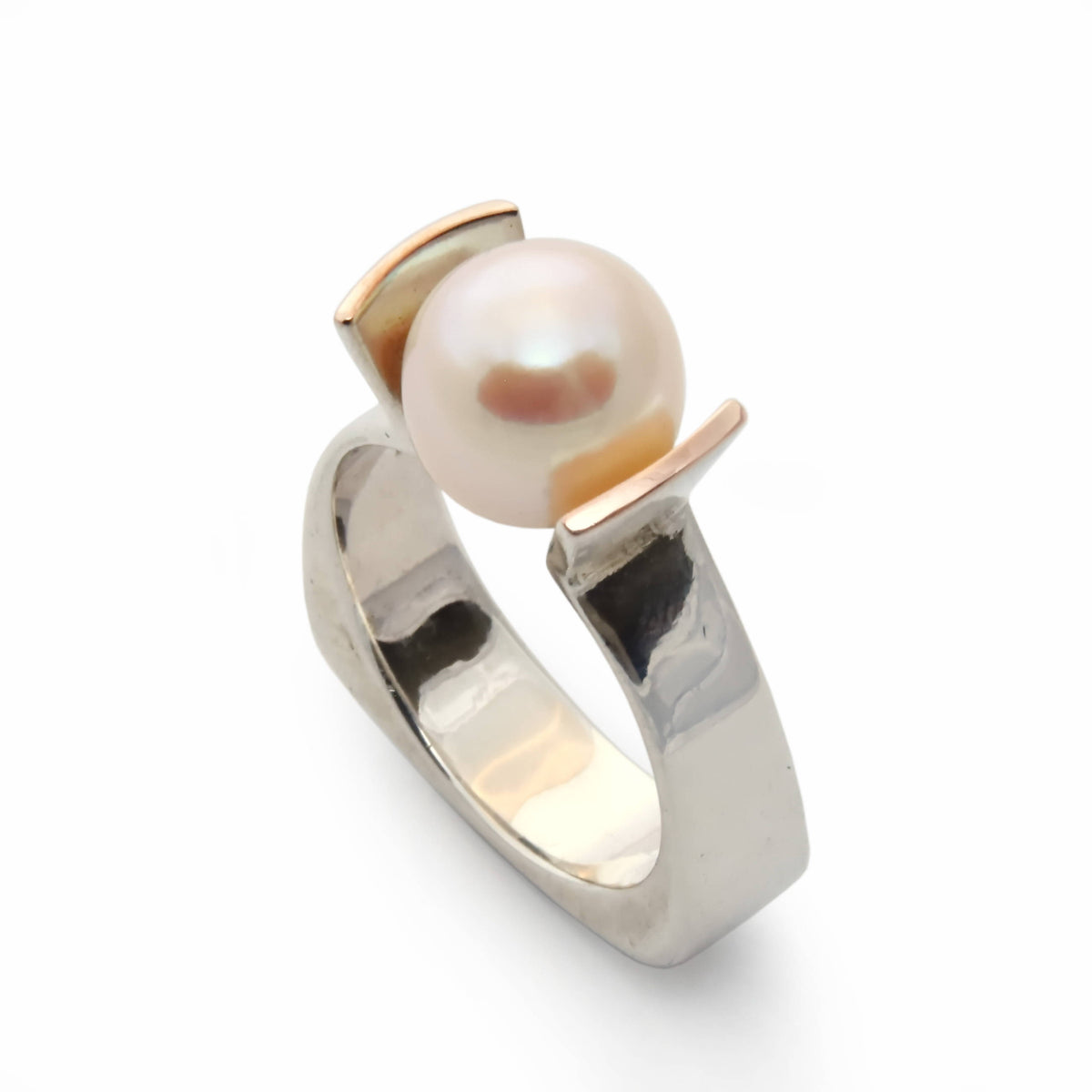 R1564B Art Deco Pearl ring