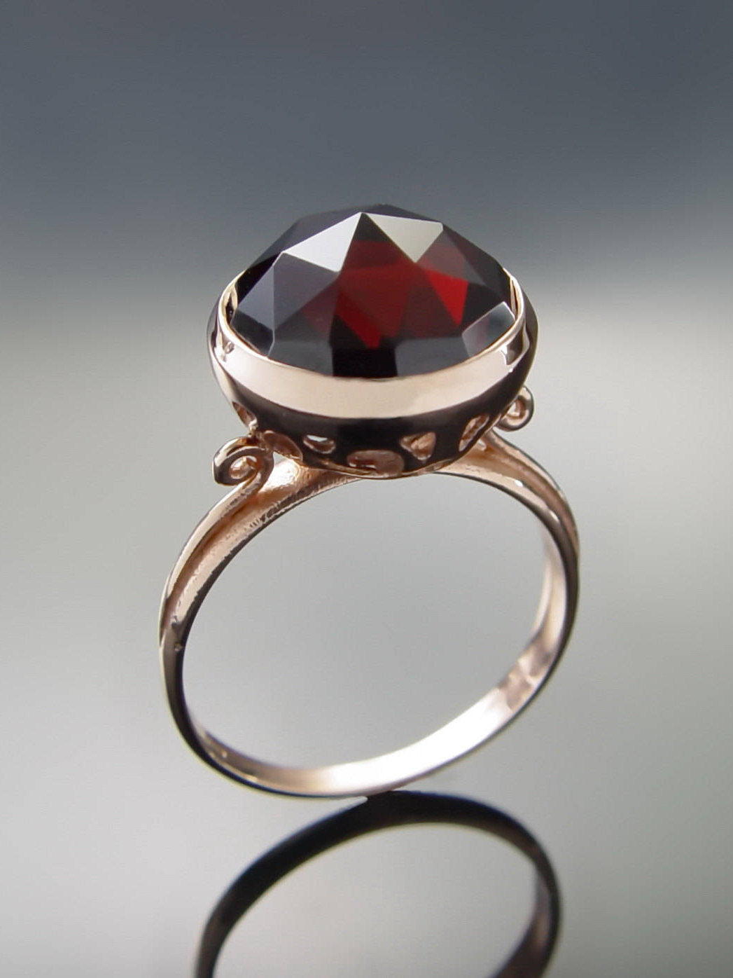 RG1501 Rose Gold Engagement Ring with Garnet