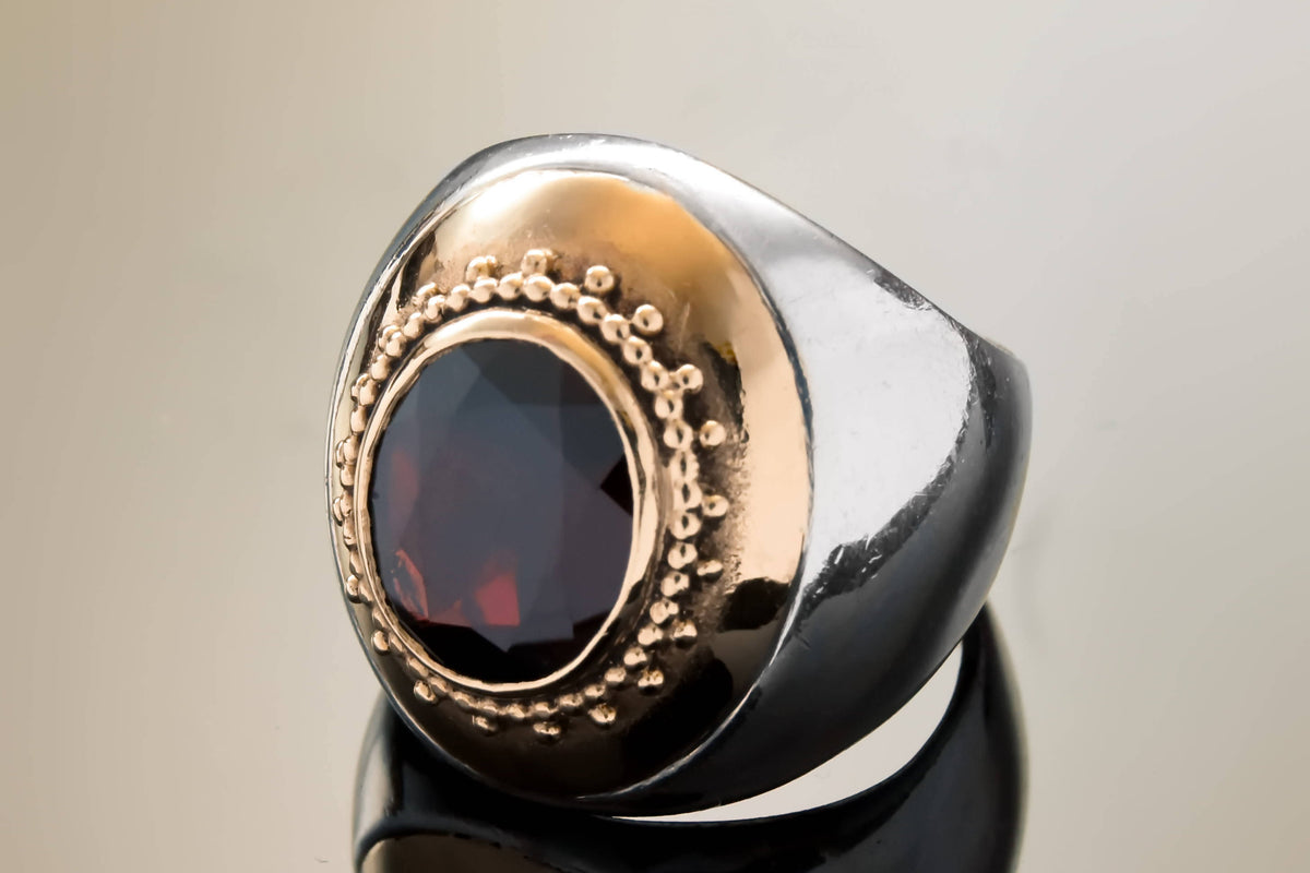 R1113-1 Chunky Two Tone Ring with Garnet