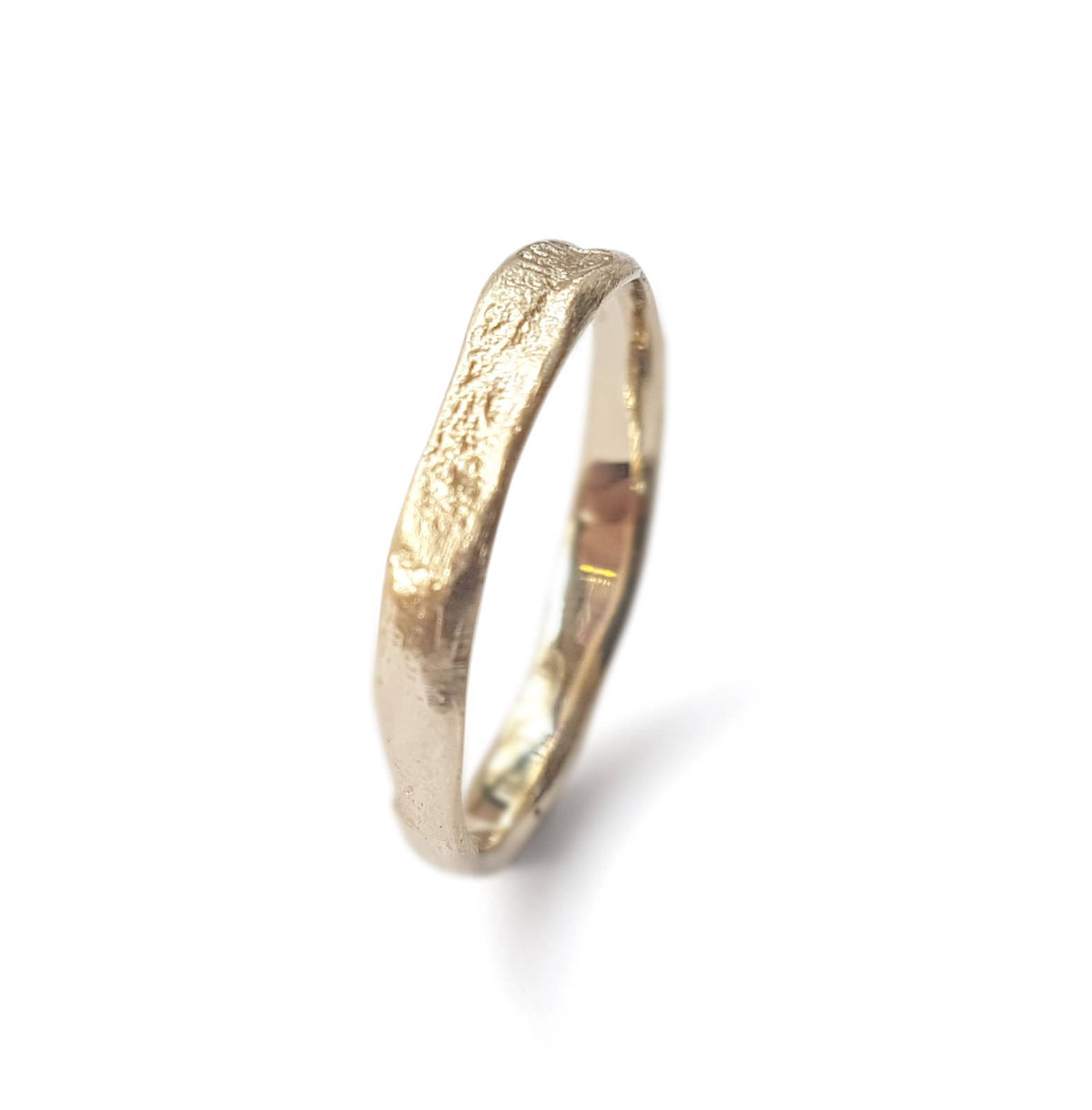 RG1826M Thin matte gold wedding band