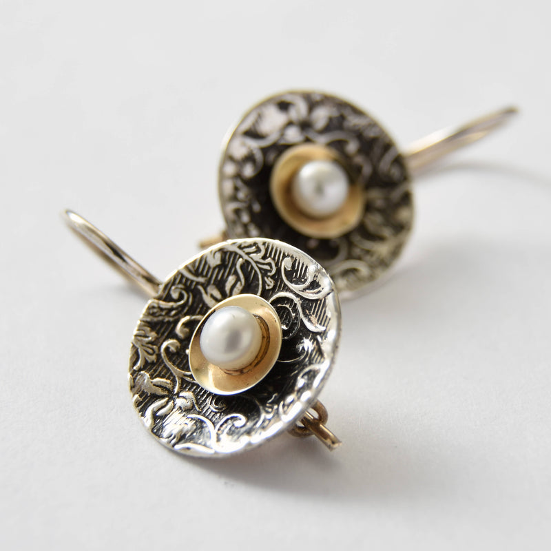 E2089G Floral Silver and Gold Pearl Earrings
