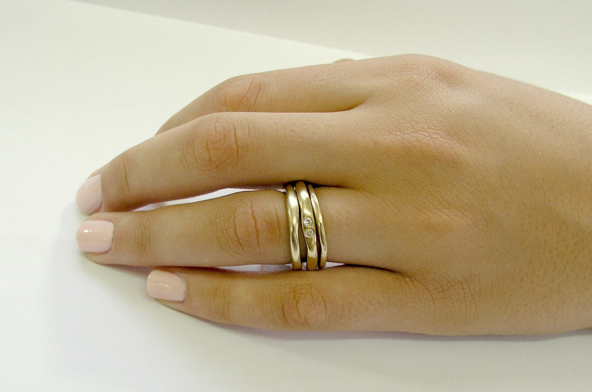 RG1593 Simple Gold Stackable Ring