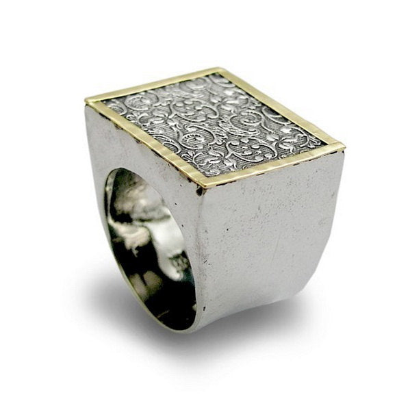 R1626 Large floral signet ring