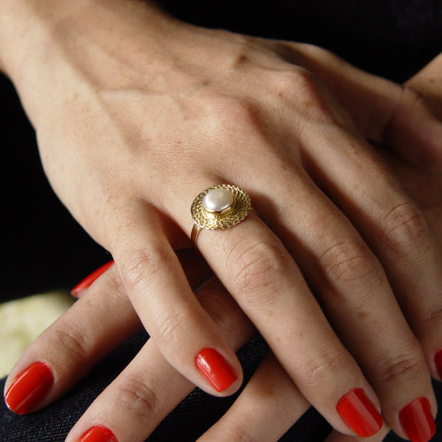 RG1178A Pearl gold braided ring