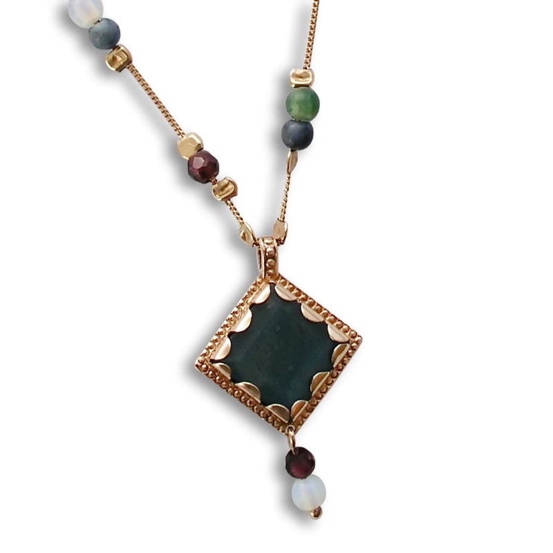 NG8833X Square Labradorite gold station necklace