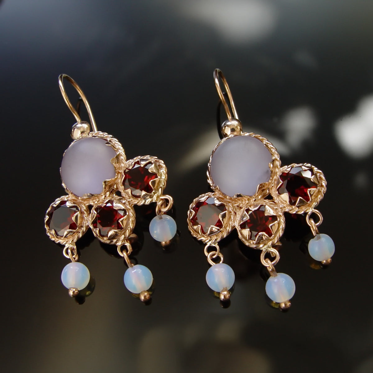 EG0708 Gemstones chandelier gold earrings