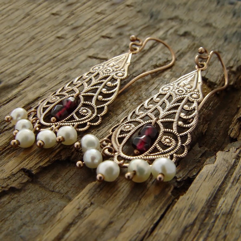 EG0795 Rose Gold Chandelier Earrings with Garnets and Pearls