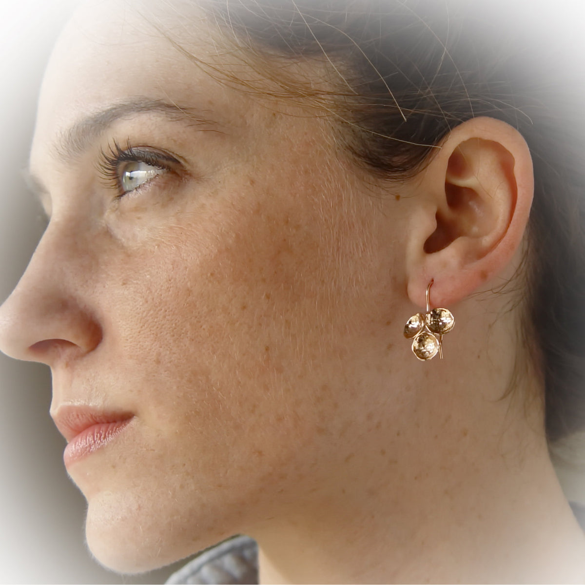 EG0389 Hammered Rose gold dangle earrings