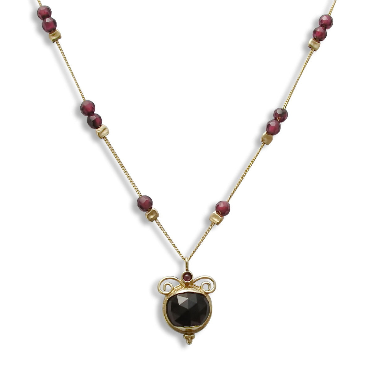 NG8891 Round Garnet station necklace