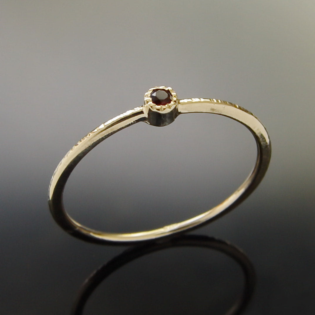 RG1806-4 Gold and Garnet Stacking ring