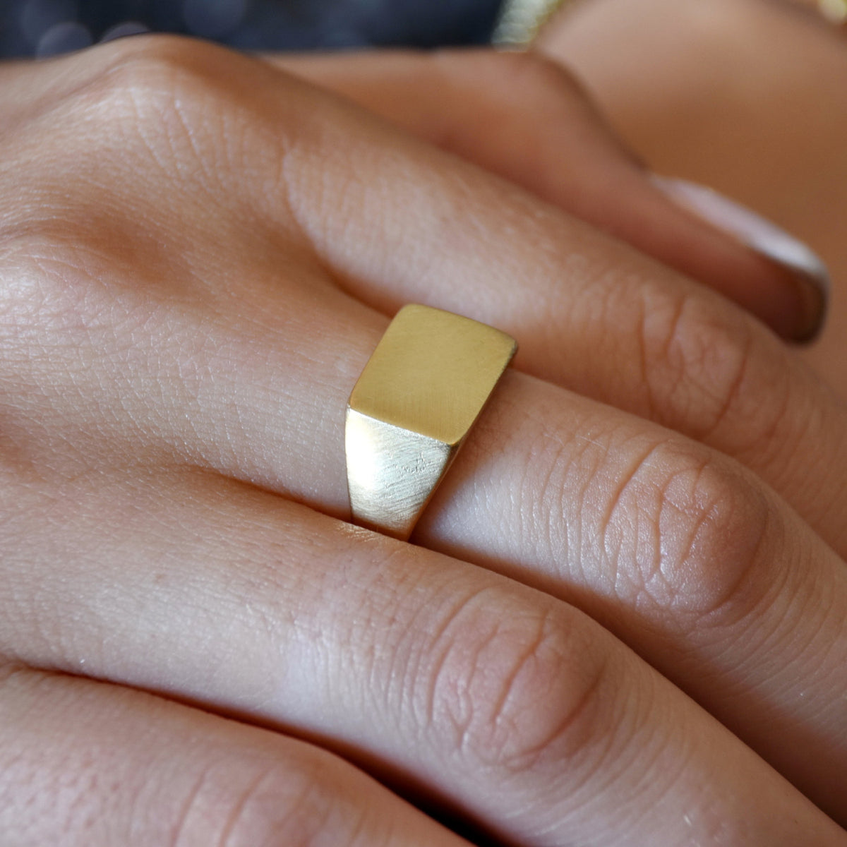 RG1799 Matte Gold Signet ring