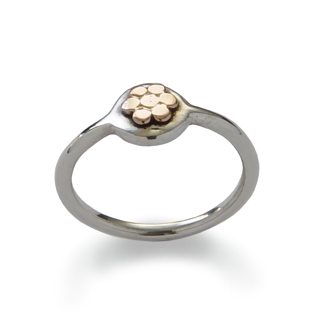 R1787A Dainty flower ring