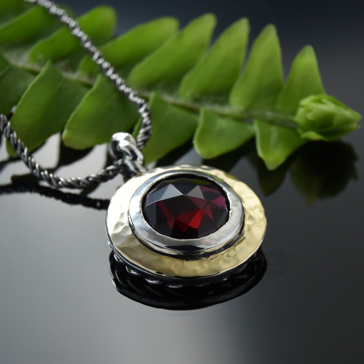 N4443-1 Round Garnet two tone necklace