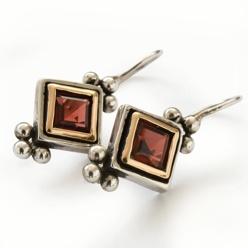 E0306X Square Garnet two tone earrings