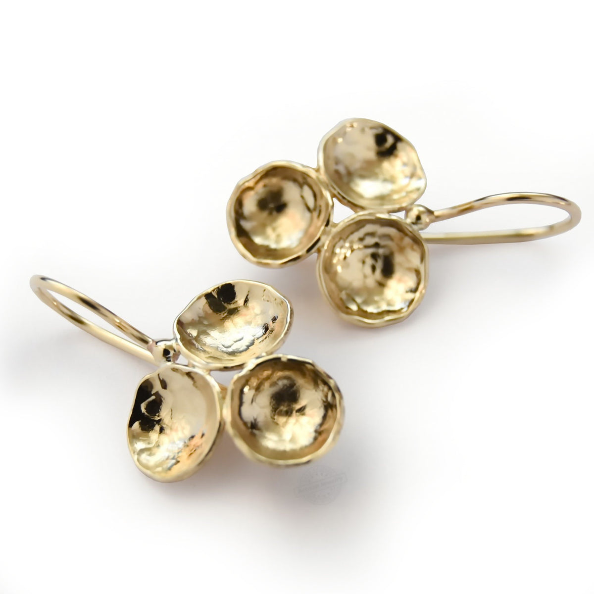 EG0389-1 Hammered Yellow gold dangle earrings