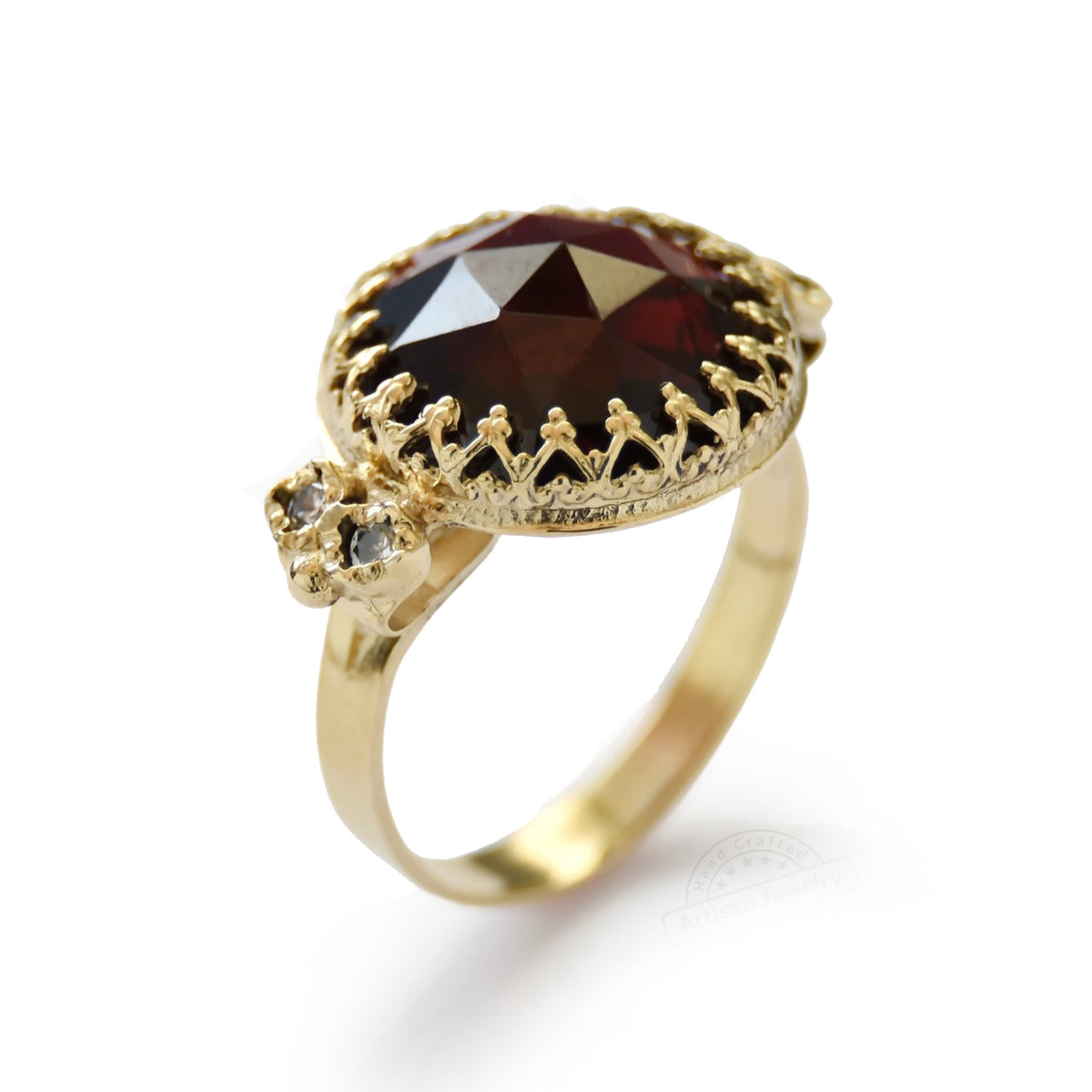 RG1171 Dainty crown Garnet ring