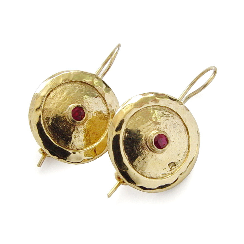 EG7821 Textured Gold round earrings with Ruby