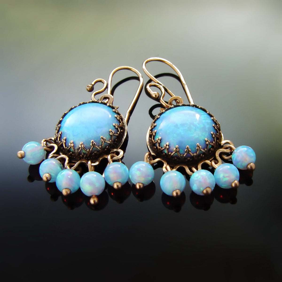 EG0711-1 Gold Crown Earrings with Opals