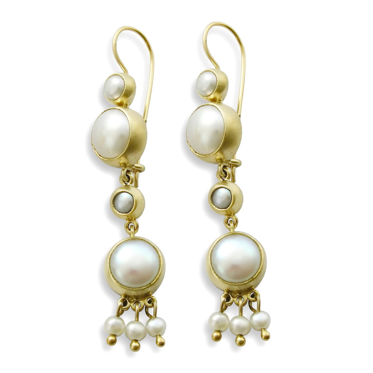 EG0759D Gold Chandelier Earrings with Pearls