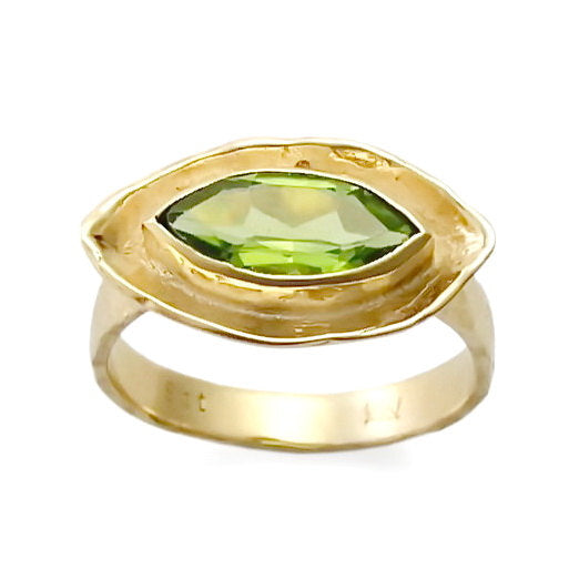 RG1040 Gold Ring with Marquise Peridot