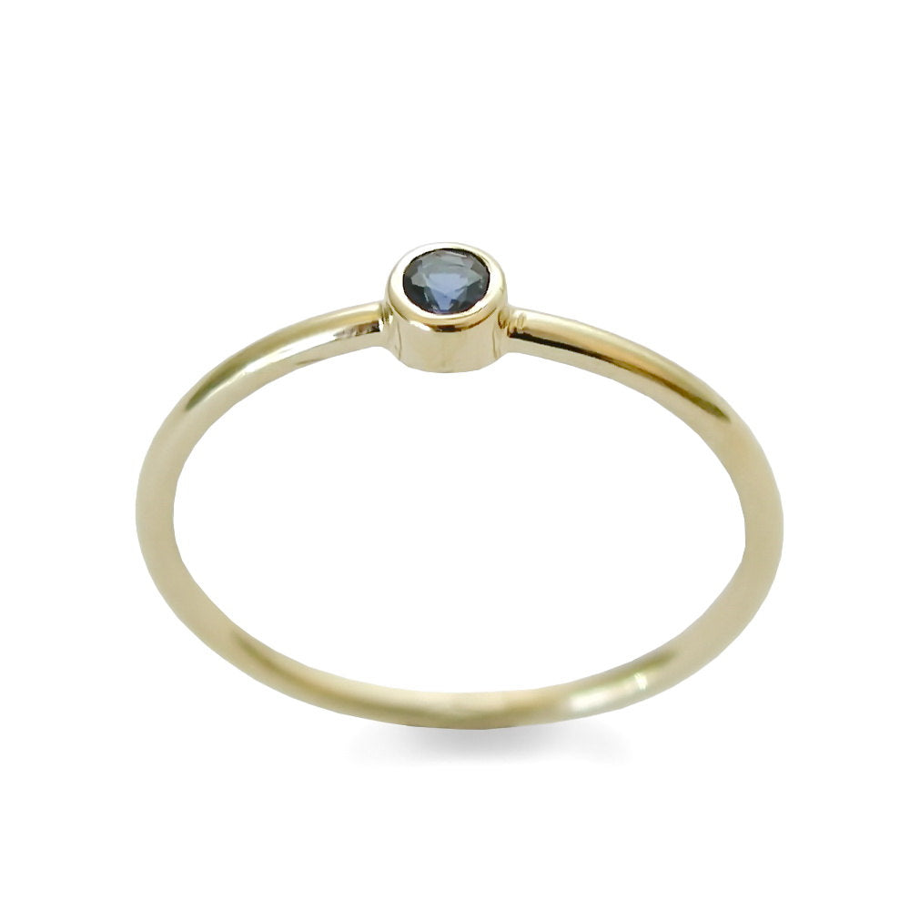 RG1802-1 Tiny gold Sapphire ring