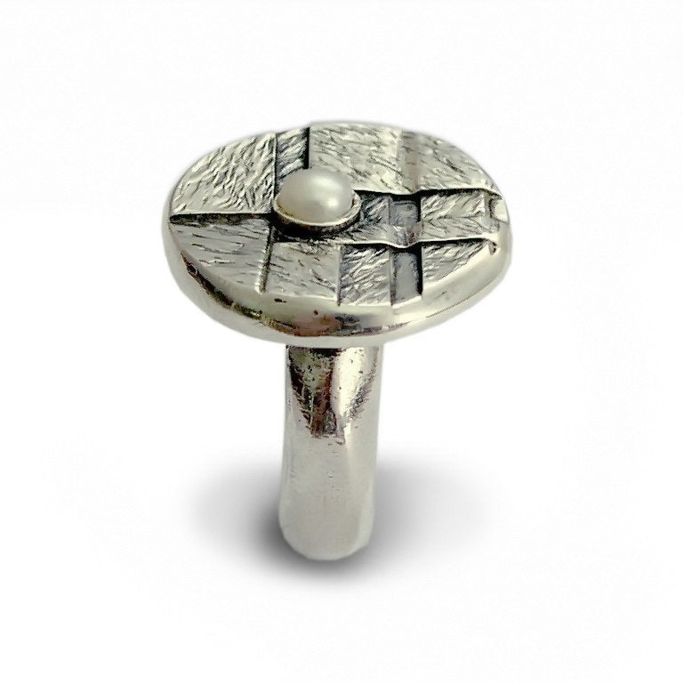 R1517 Pearl Mondrian ring