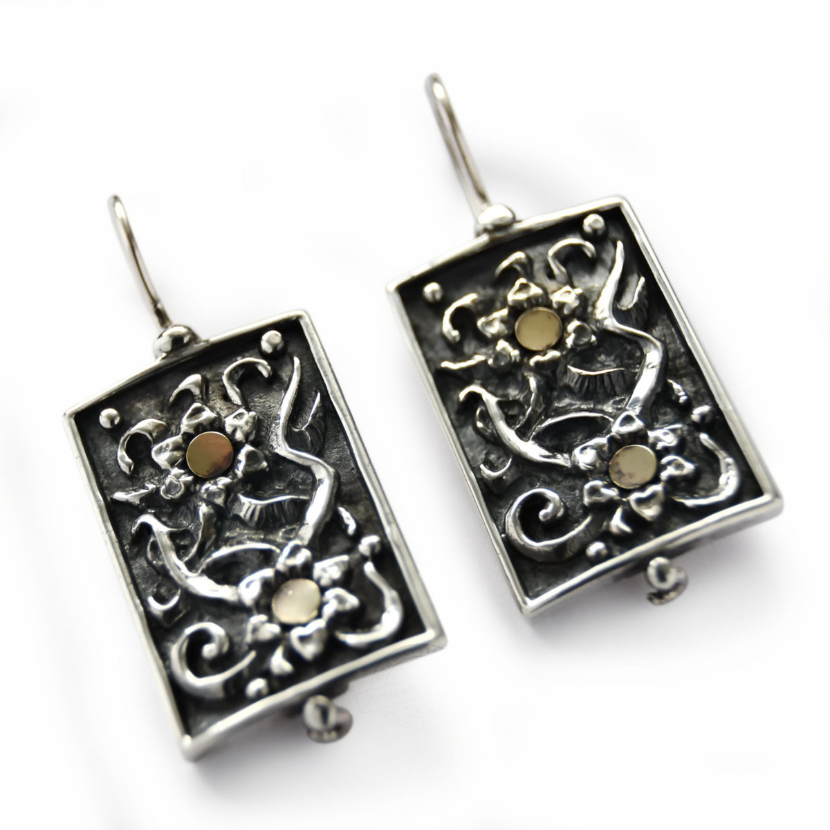 E0282 Filigree two tone earrings