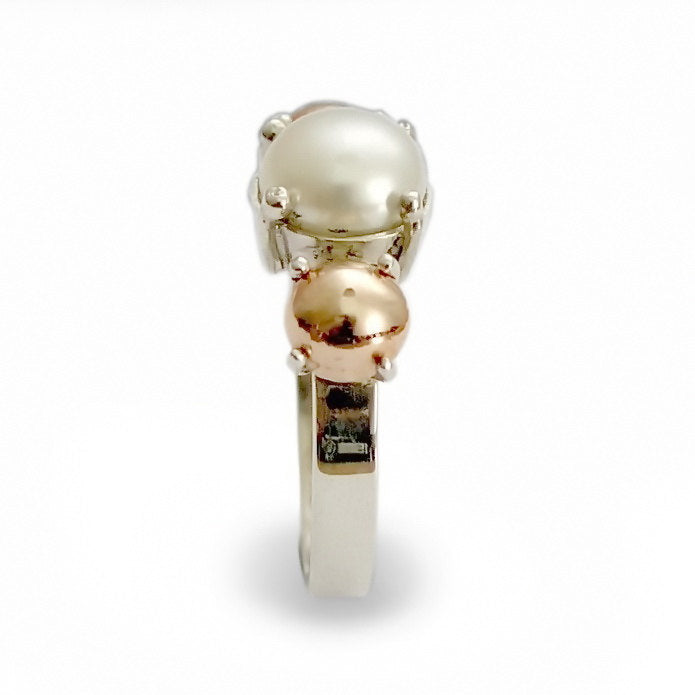 R1541 Pearl and Gold elegant ring